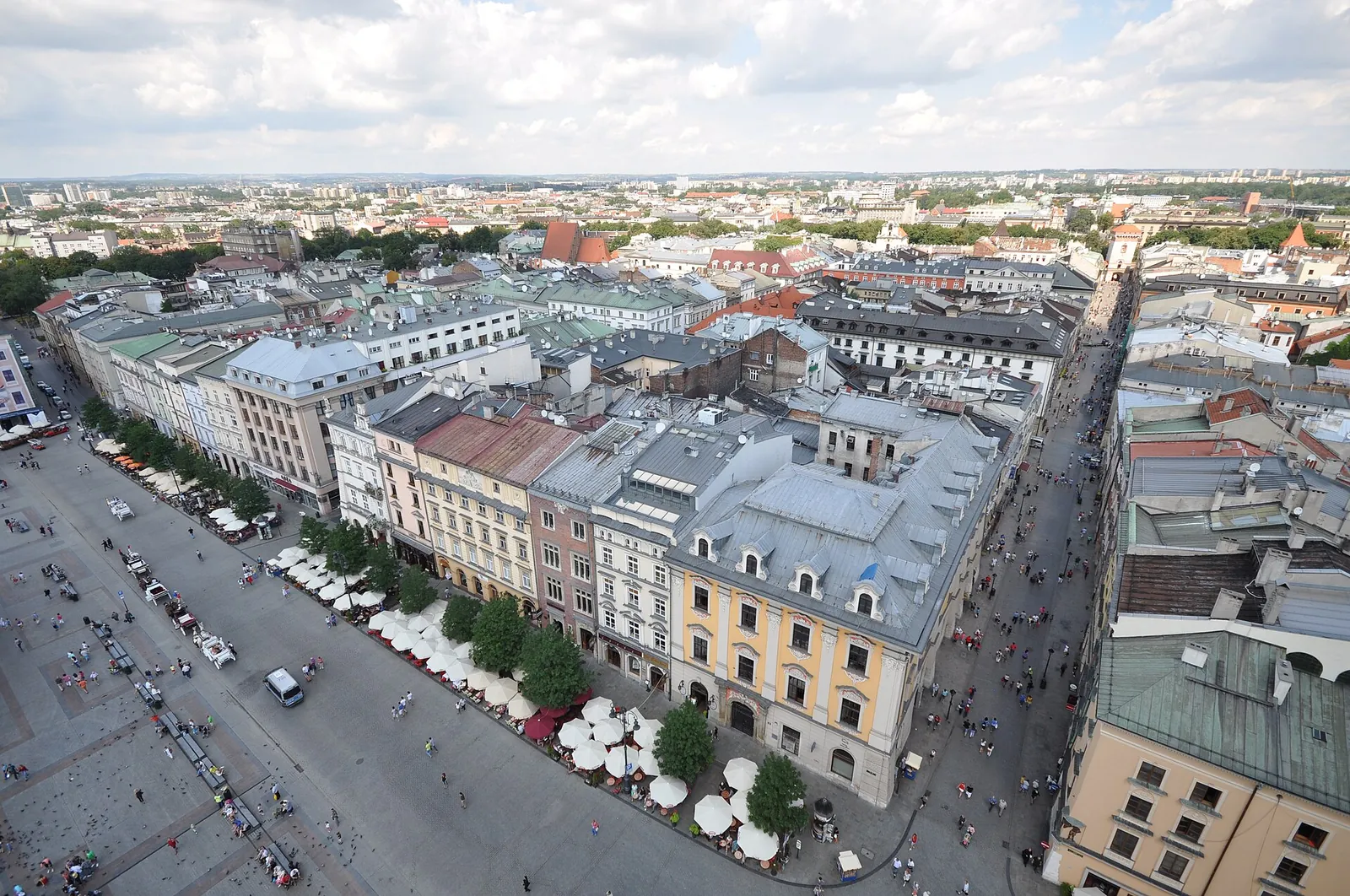 Von Warschau nach Krakau im privaten Reisebus