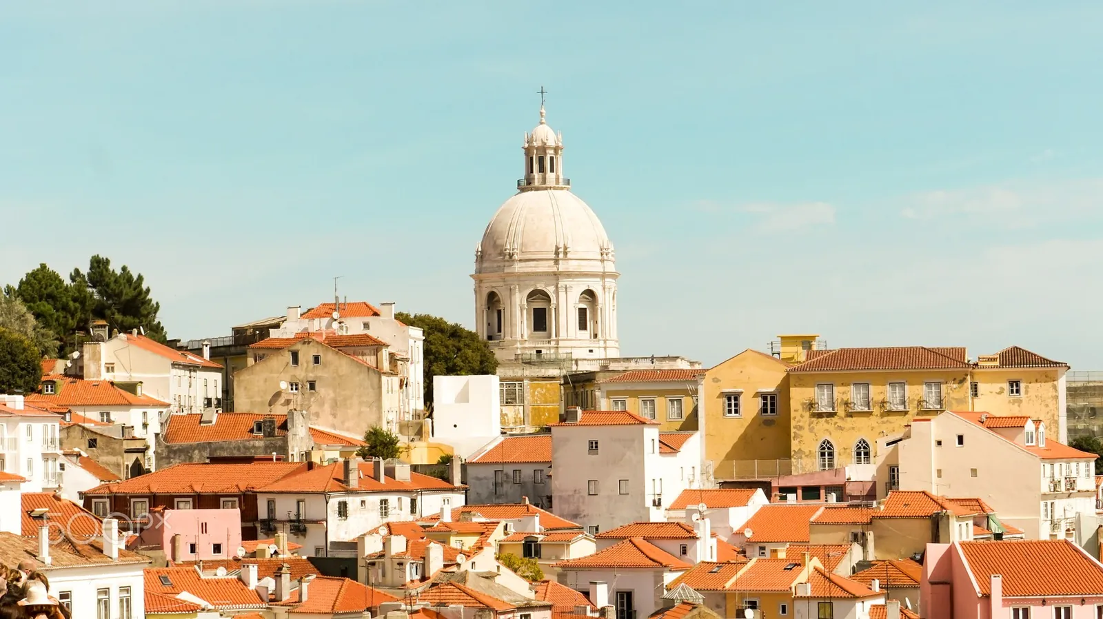 Thuê xe khách Lisbon