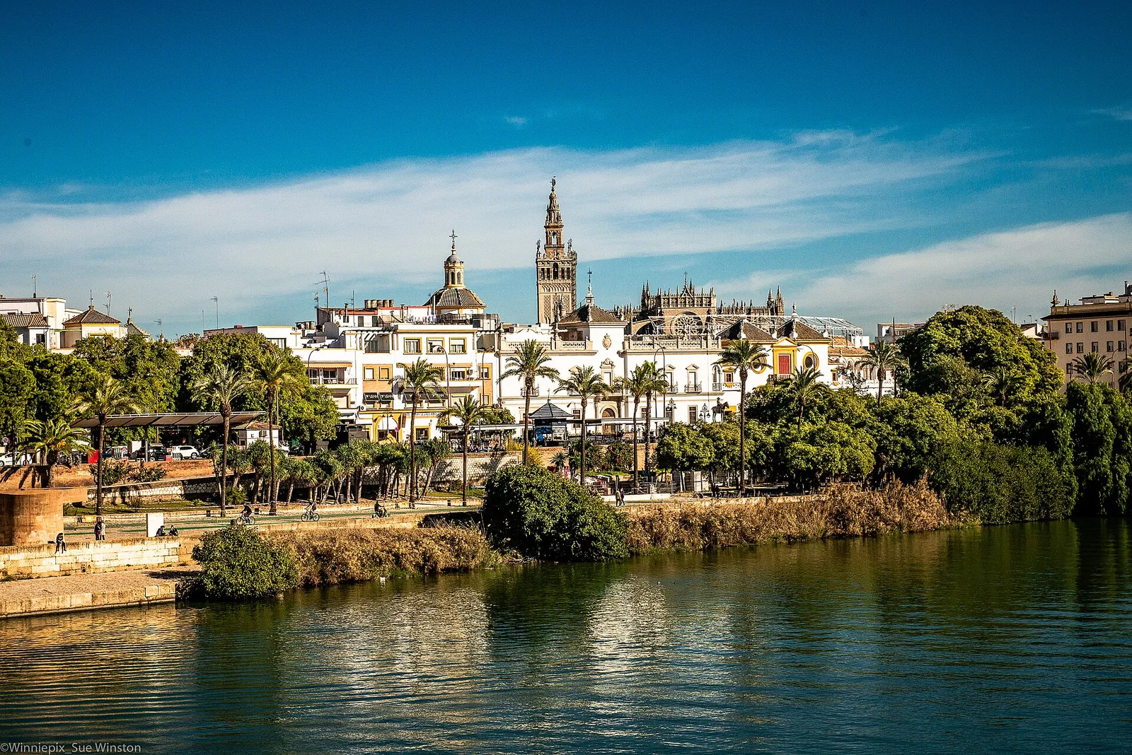 Lisbon to Seville by private coach