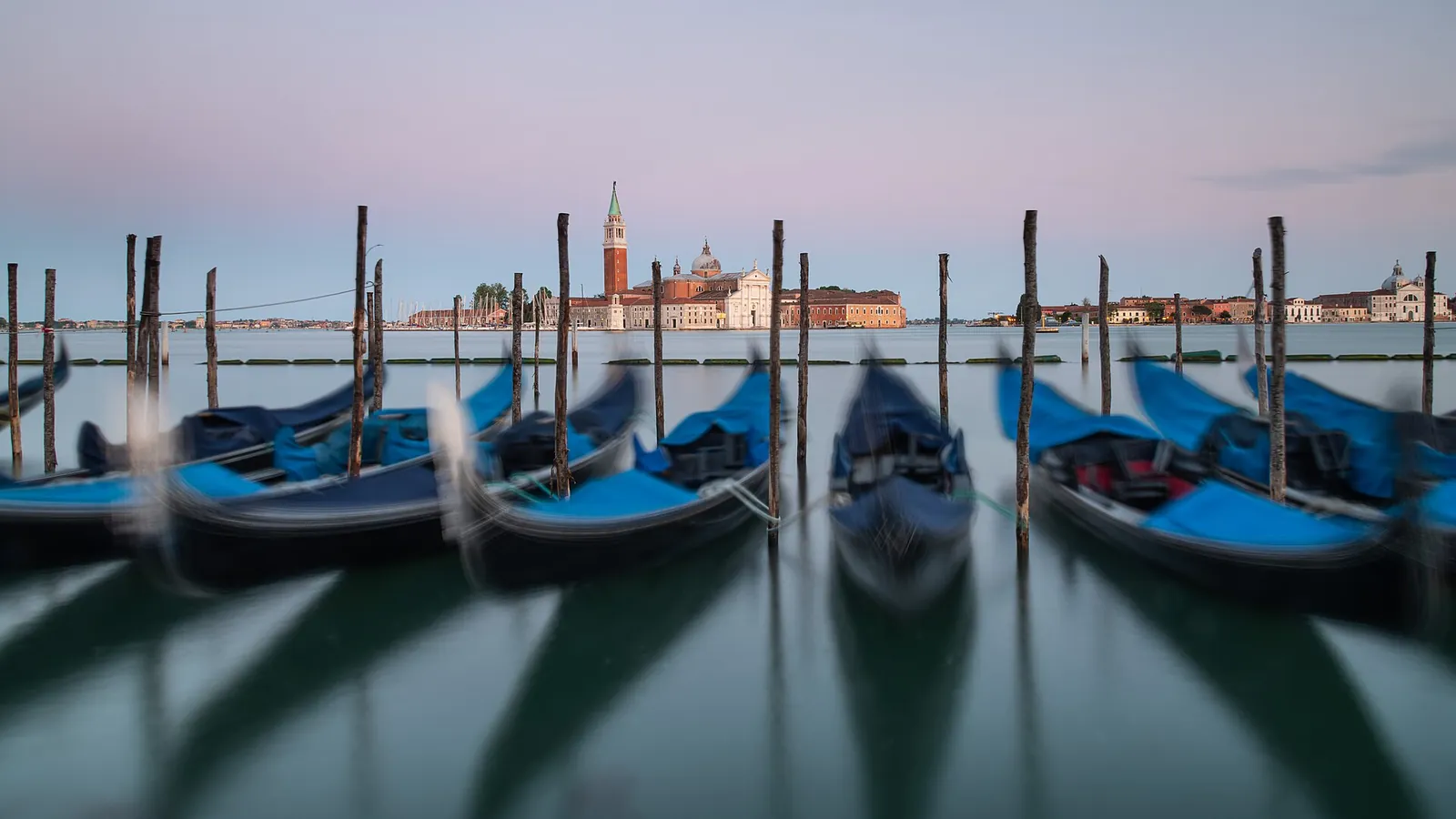 Da Milano a Venezia in pullman privato