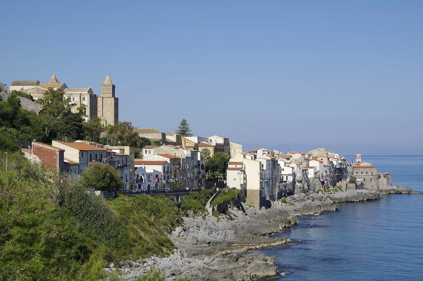 Da Palermo a Cefalù in pullman privato