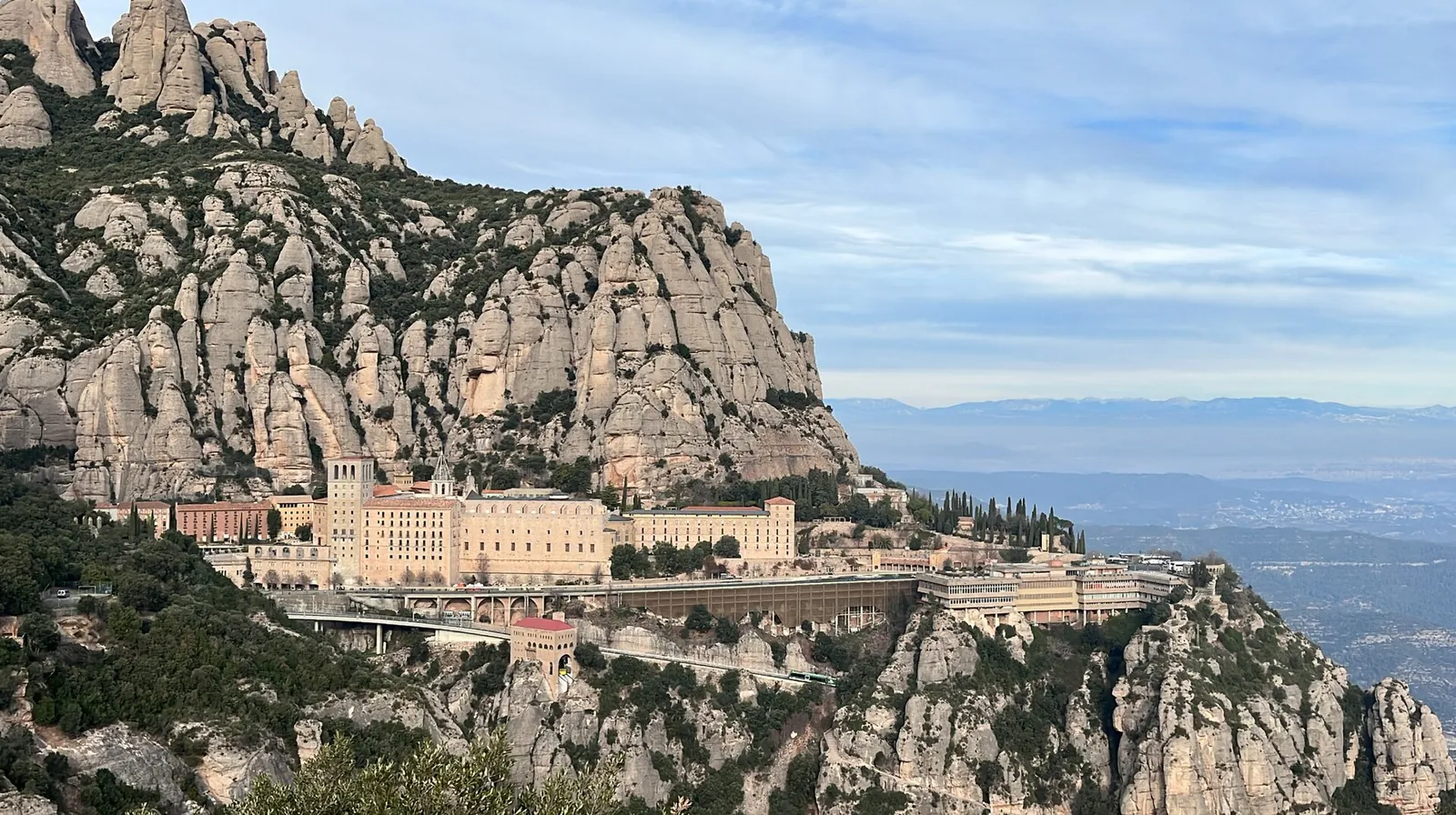 Da Barcellona a Montserrat in pullman privato