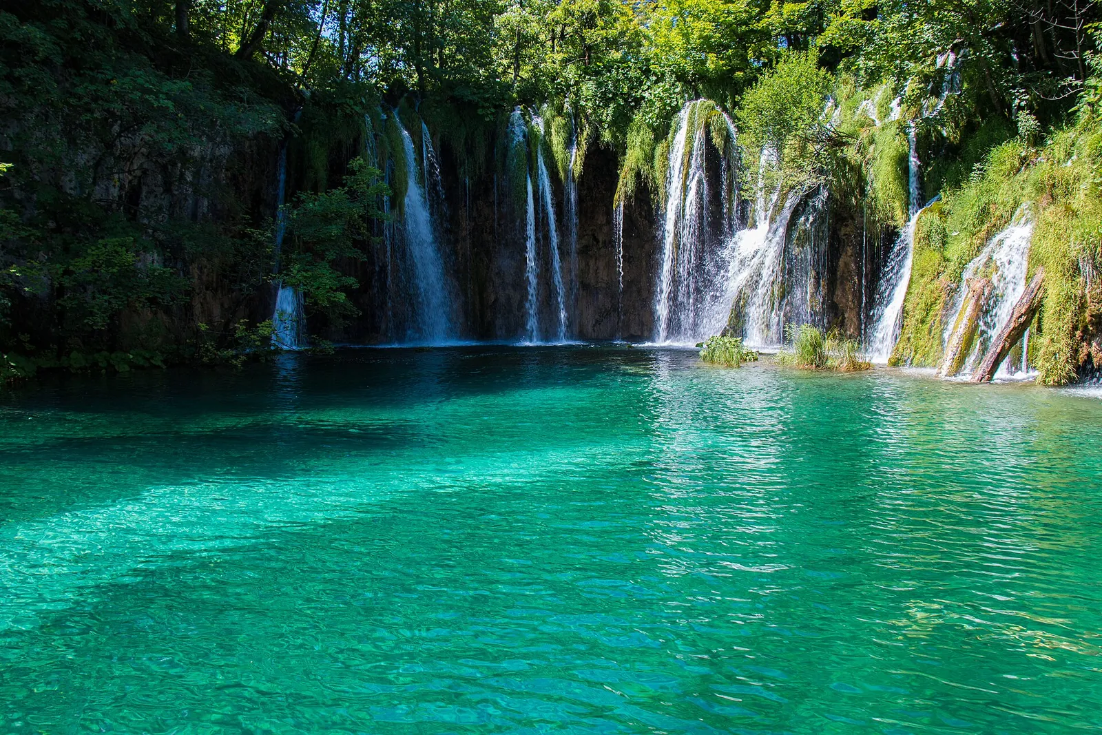 De Zagreb a Lagos de Plitvice en autocar privado